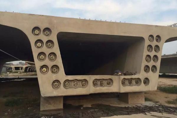 ���ڷ�ˮ���ϵ�ʹ��Ҫ������ʶ������������������